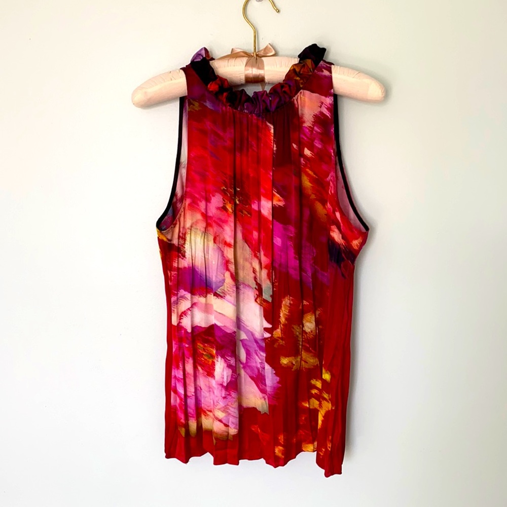 Ellie Tahari Sleeveless Top (M)